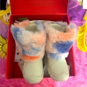 Toddler Hunter Intrepid